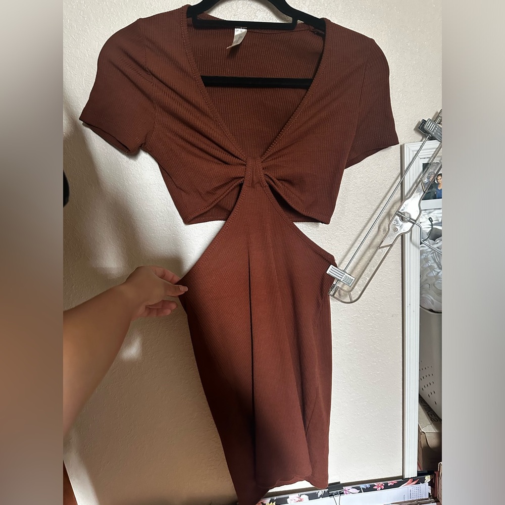 Mahina| Cut out dress